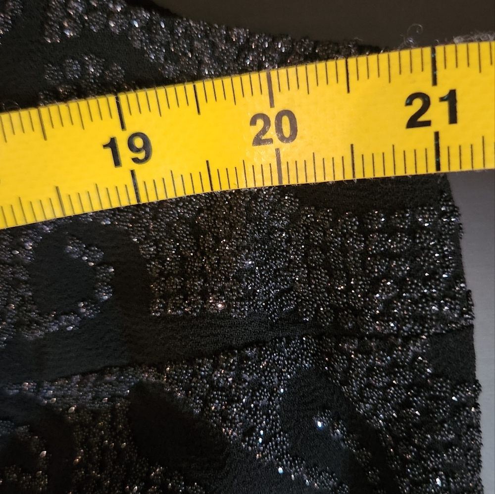 Cleo 14 Black Vintage‎ V'd Sparkle Tank Top - Picture 6 of 7
